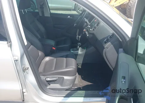 2011 Volkswagen Tiguan Se из США, поврежденный, VIN WVGBV7AX8BW512471